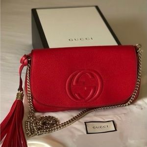 Gucci soho red medium shoulder bag